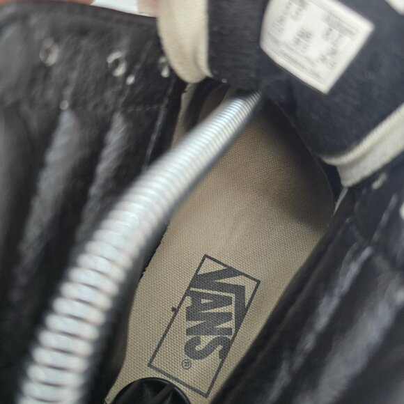 Vans | SK8-HI black canvas indie skateboard hi-top sneakers | WMS 8 - Picture 6 of 11